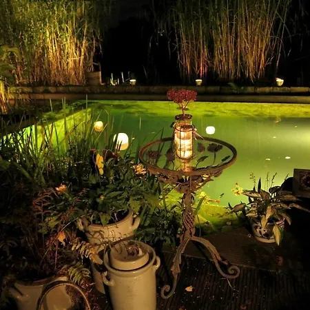 Luxurious In Holiday home *